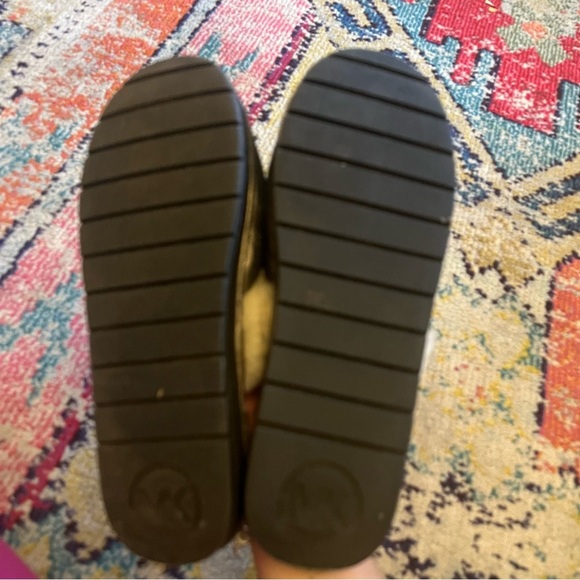 Michael Kors womens Silver Slip-On slippers size 11 - Picture 4 of 5